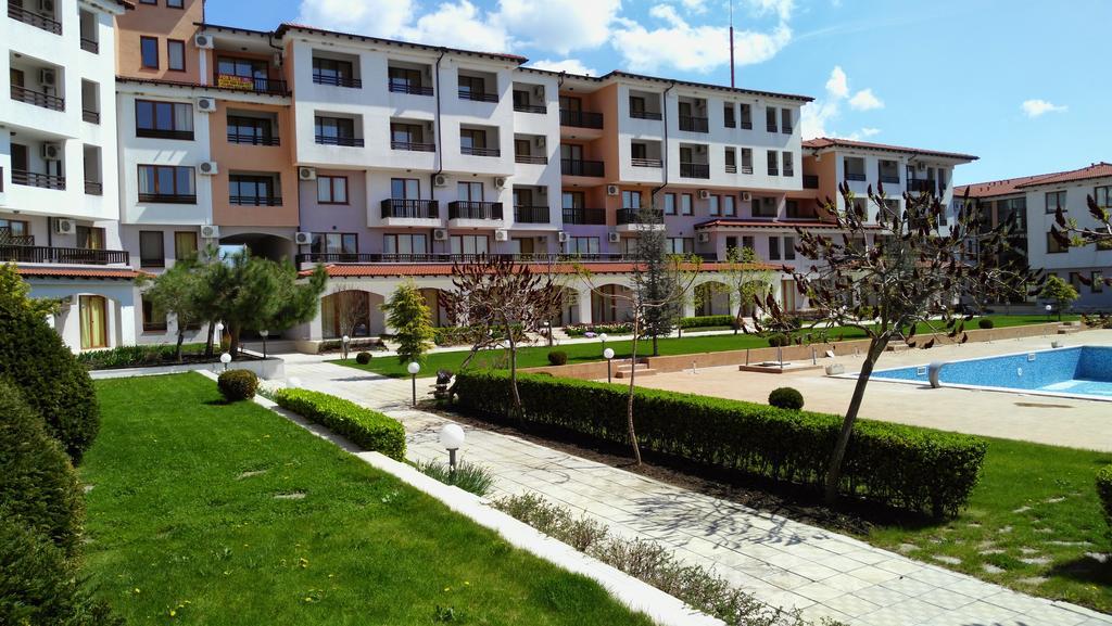 Harmony Hills Kolevi Apartments Рогачево Екстер'єр фото