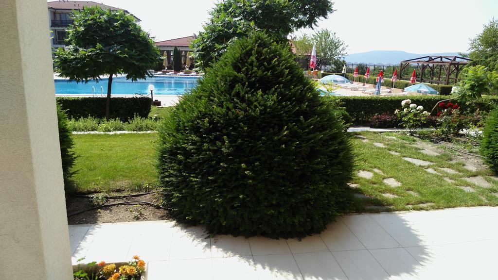 Harmony Hills Kolevi Apartments Рогачево Екстер'єр фото