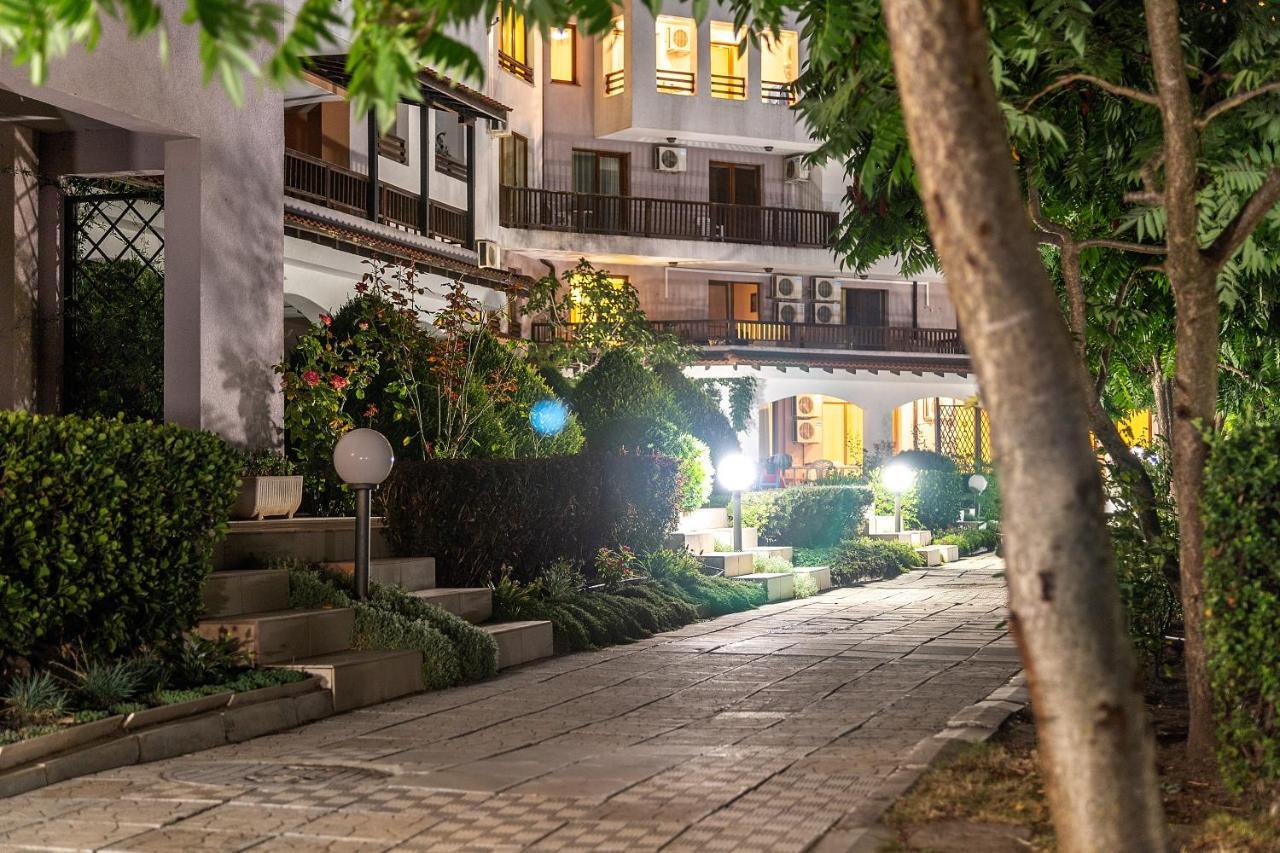 Harmony Hills Kolevi Apartments Рогачево Екстер'єр фото