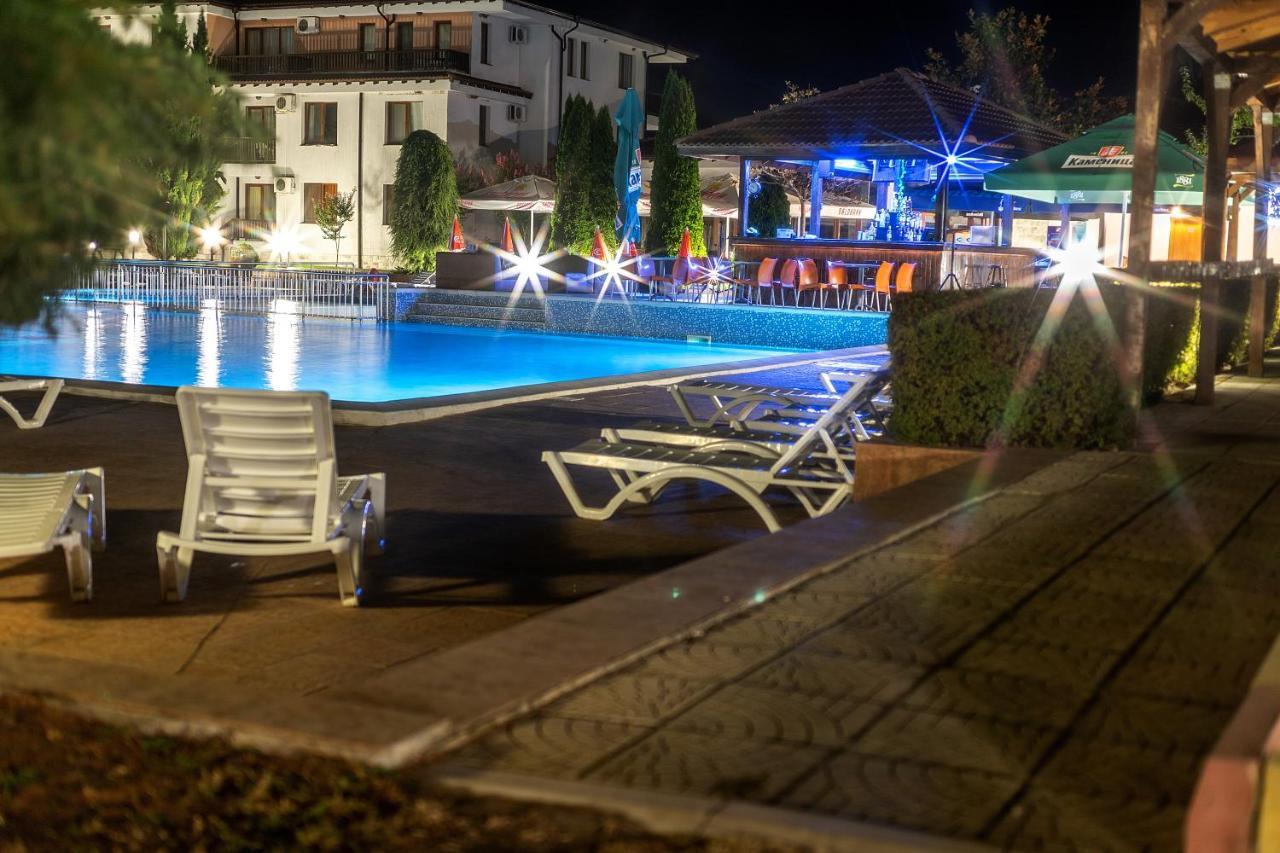 Harmony Hills Kolevi Apartments Рогачево Екстер'єр фото